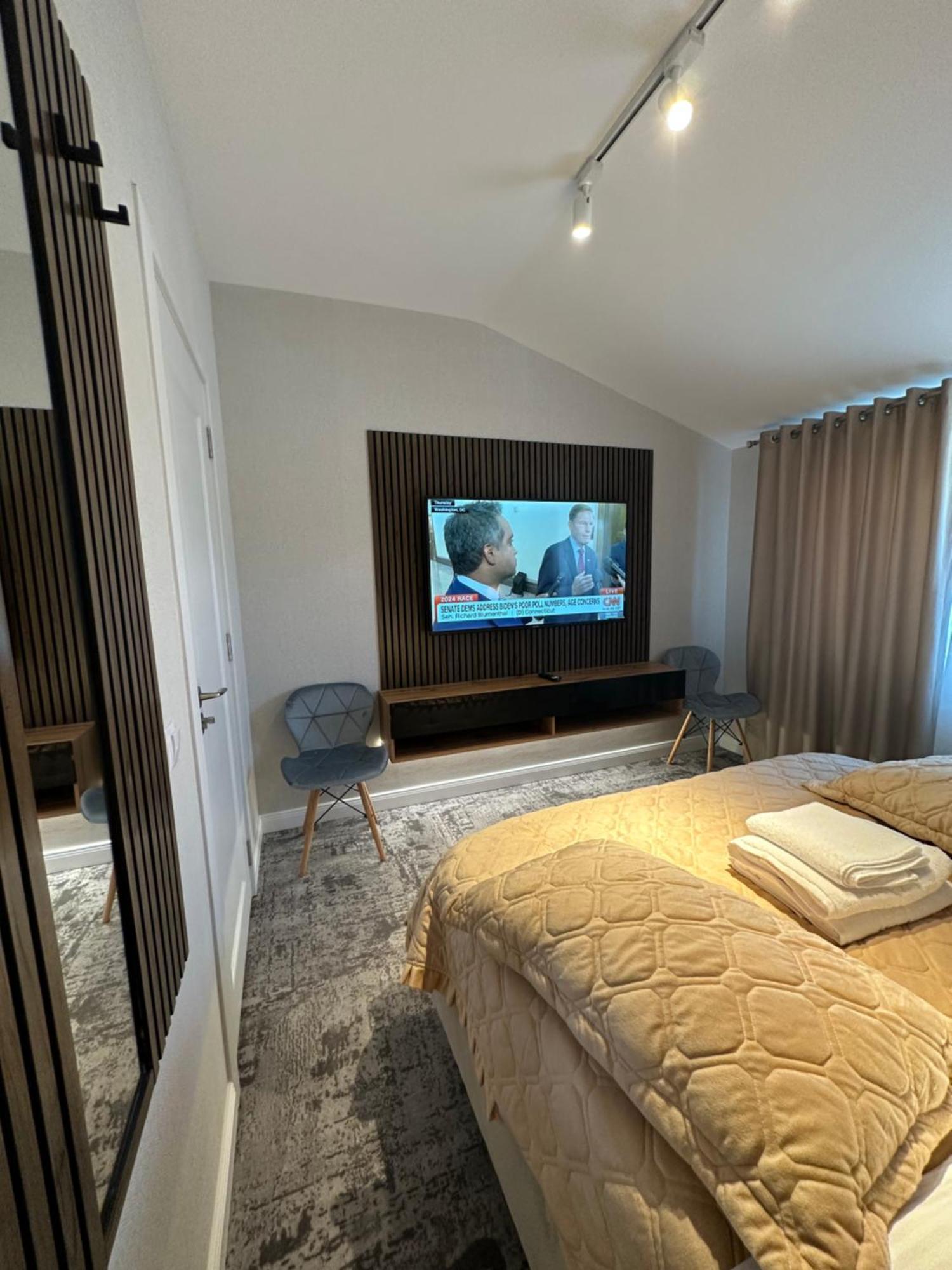 Complex Rediu 54 Luxury Apartaments Iasi Esterno foto