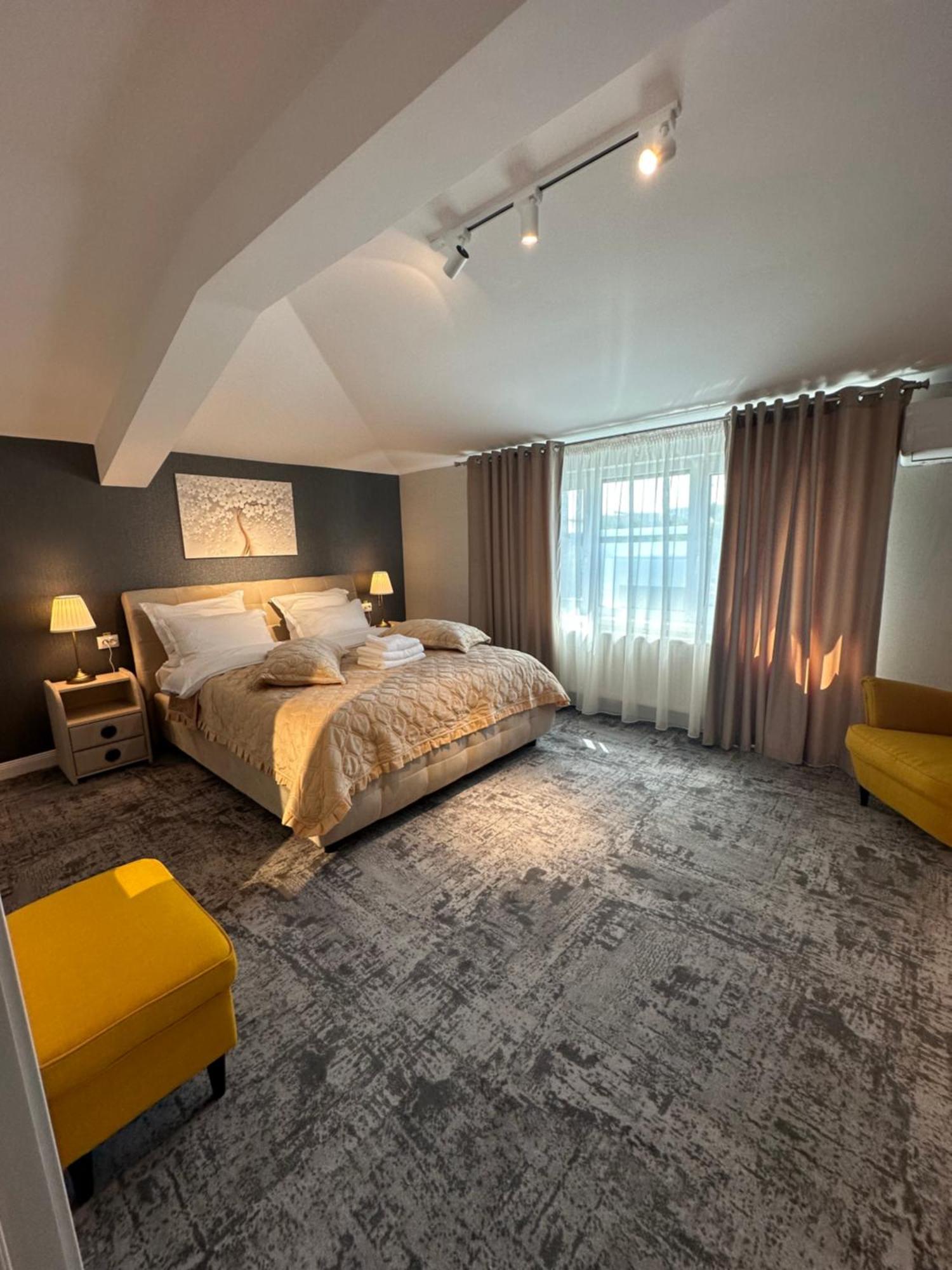 Complex Rediu 54 Luxury Apartaments Iasi Esterno foto
