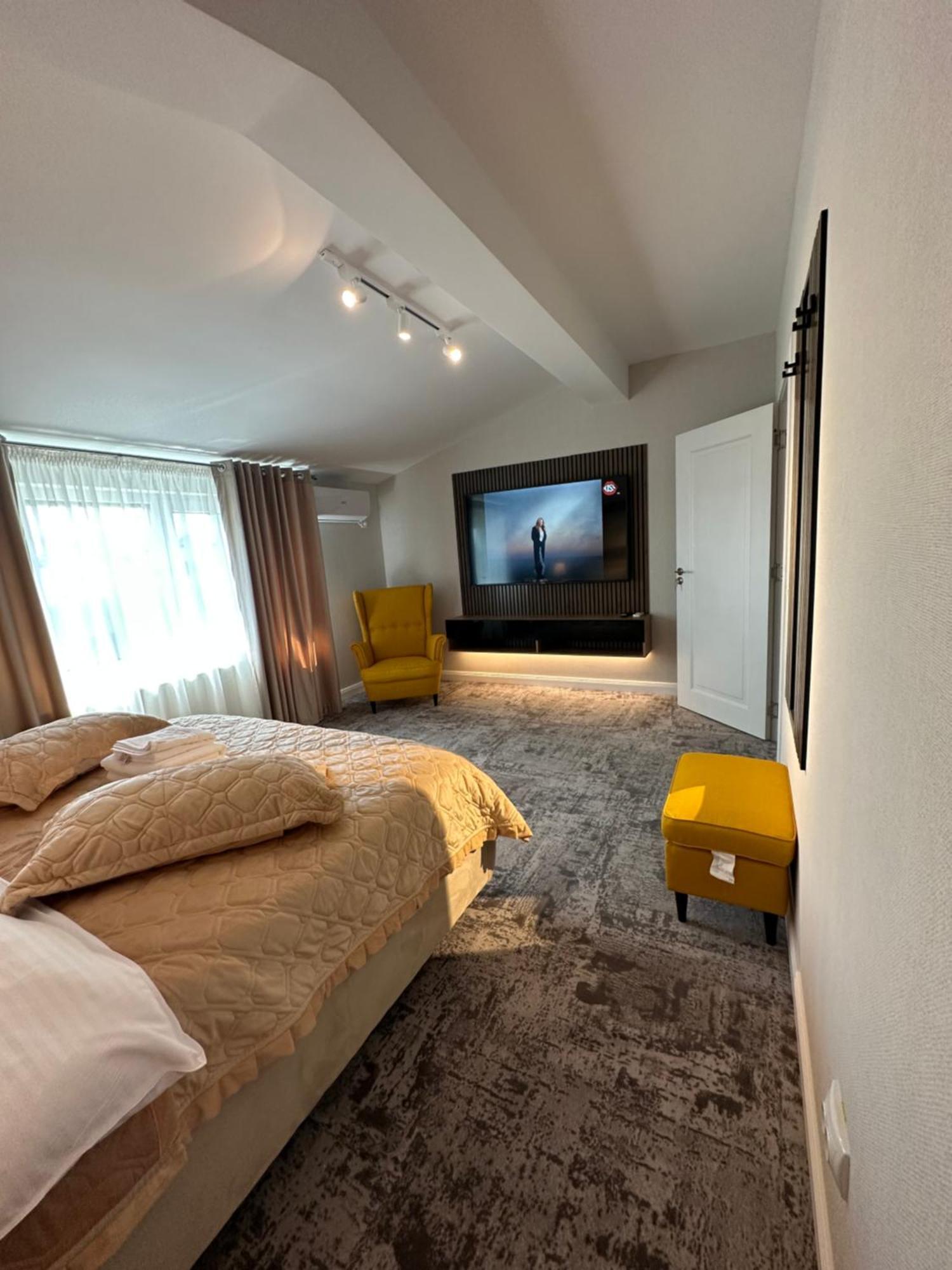 Complex Rediu 54 Luxury Apartaments Iasi Esterno foto